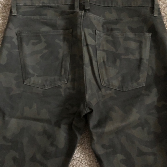 Madewell Camo Skinny Jeans - Picture 6 of 8